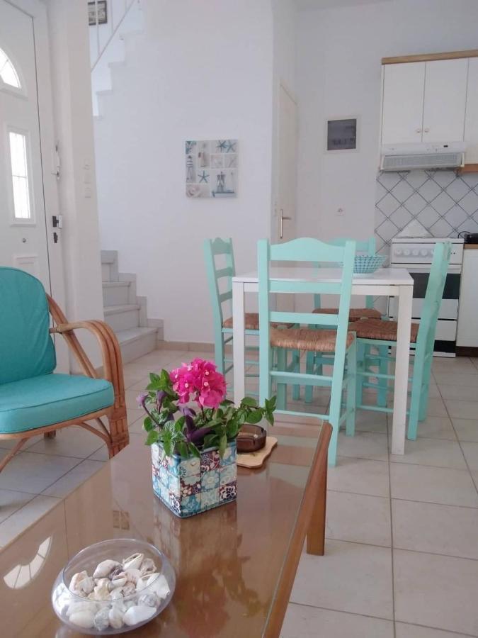 West Red Rock And View Leonidio Maisonette Studio المظهر الخارجي الصورة