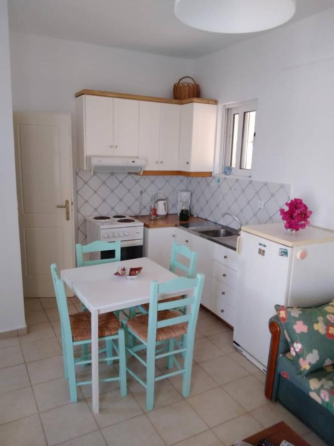 West Red Rock And View Leonidio Maisonette Studio المظهر الخارجي الصورة