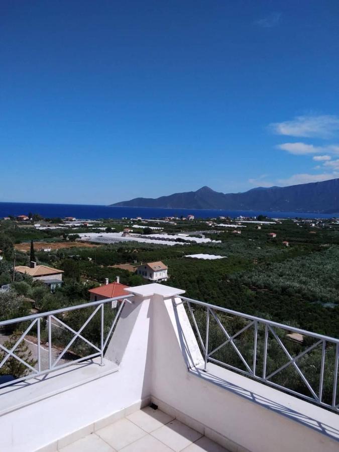 West Red Rock And View Leonidio Maisonette Studio المظهر الخارجي الصورة